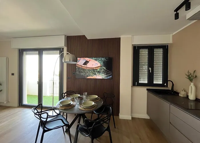 Sunset Bridge - New 2025 Apartament Grado